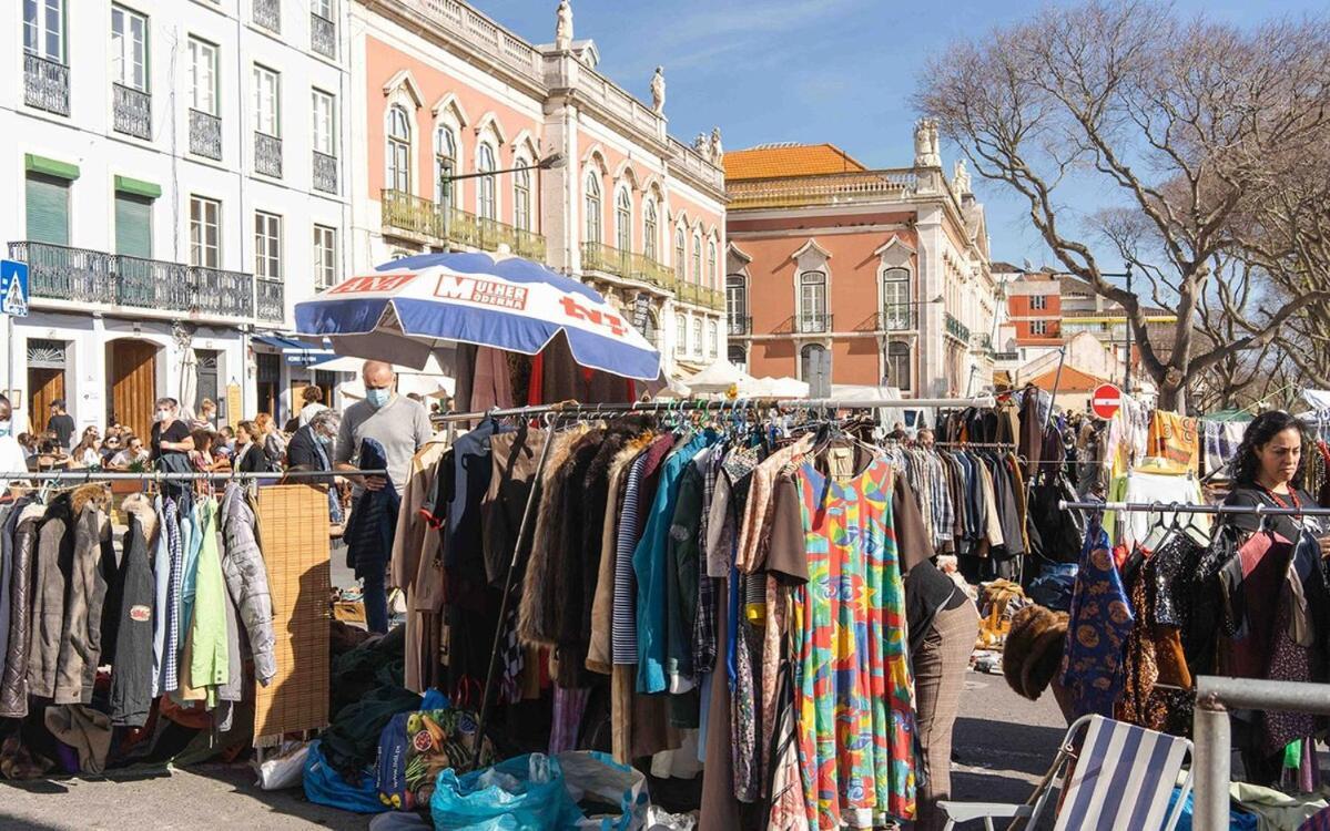 Apartamento Basilio Next To Ladra Flea Market *